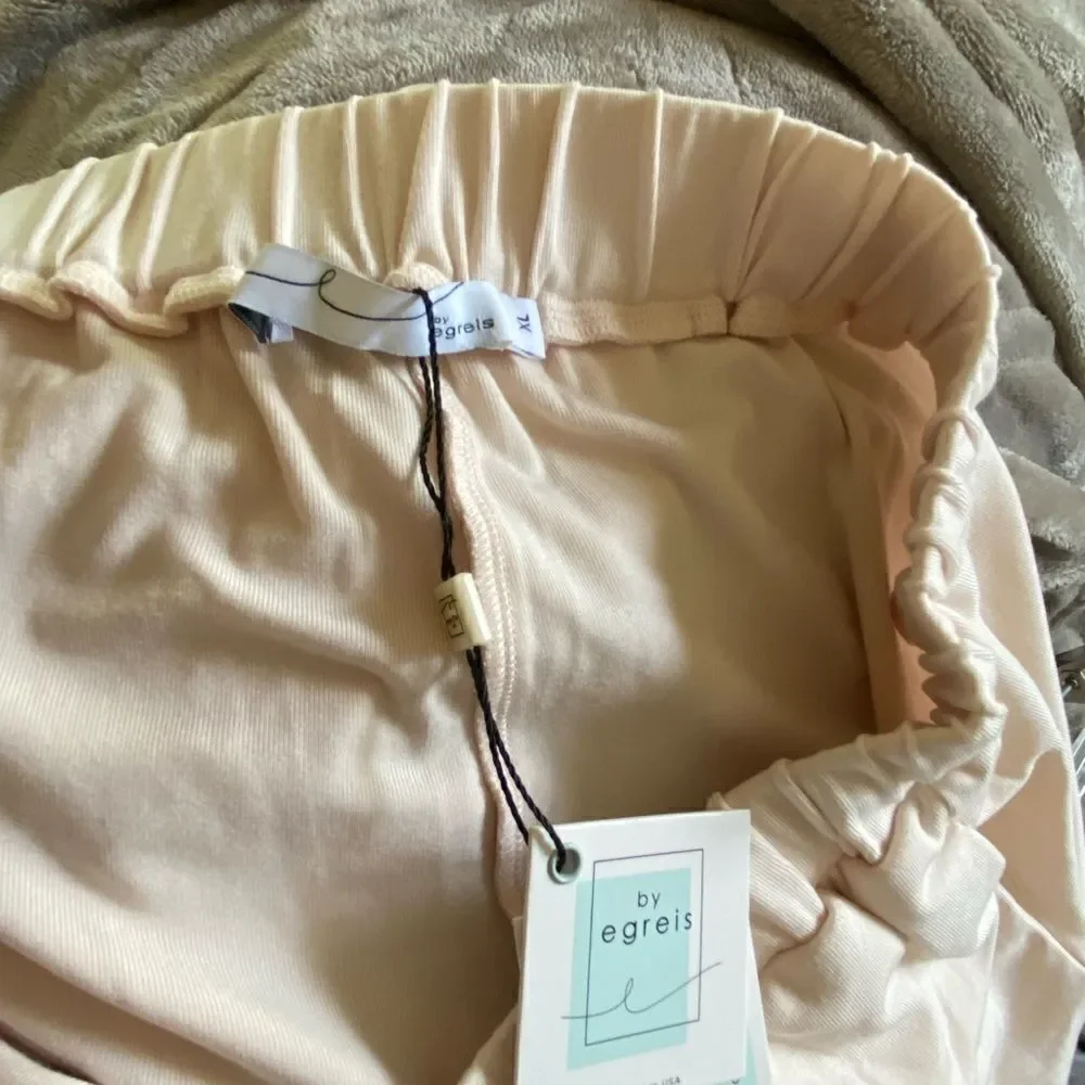 By Egreis Split Leg Wide Leg Pants Drawstring Waist NWT Size XL Pink